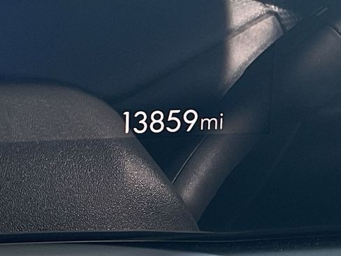 Used 2025 Buick Envista Preferred FWD image 43