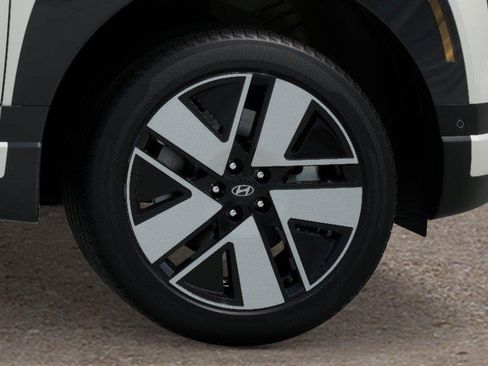 New 2026 Hyundai Ioniq 9 SEL image 8