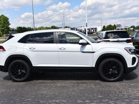 New 2026 Volkswagen Atlas Cross Sport SE AWD/4WD image 5