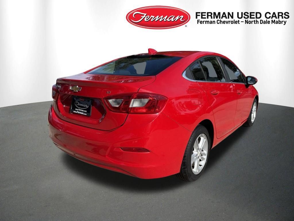 Used 2016 Chevrolet Cruze LT FWD image 2