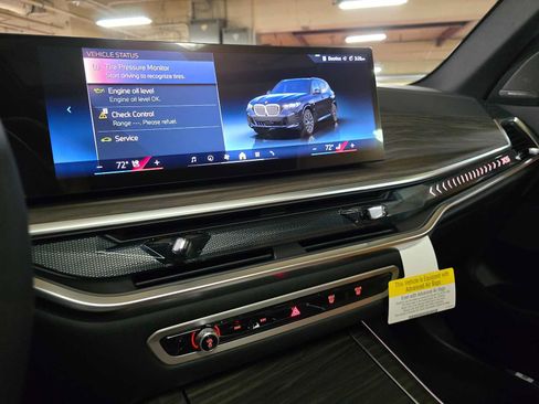 Used 2026 BMW X5 xDrive40i w/ M Sport Package AWD/4WD image 29