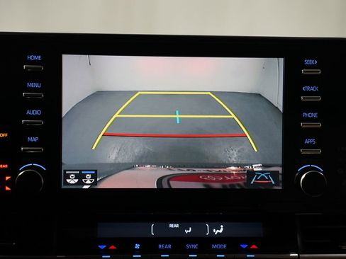 Certified 2023 Toyota Sienna Limited image 18