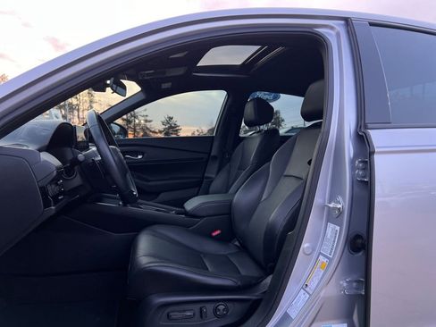 Used 2024 Honda Accord Sport image 10