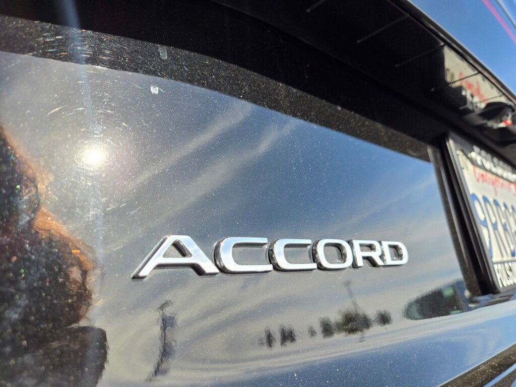Certified 2025 Honda Accord SE image 10