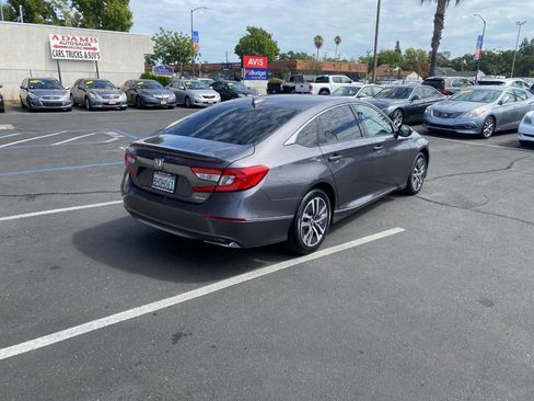 Used 2018 Honda Accord EX-L image 3