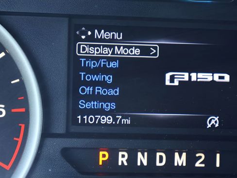 Used 2015 Ford F150 XLT w/ Equipment Group 302A Luxury AWD/4WD image 21