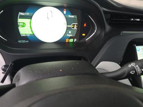 Used 2020 Chevrolet Bolt LT image 8