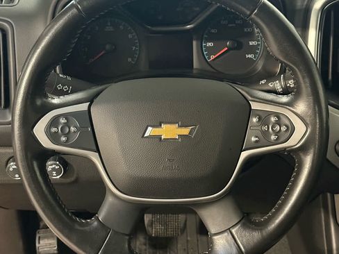 Used 2022 Chevrolet Colorado LT image 18