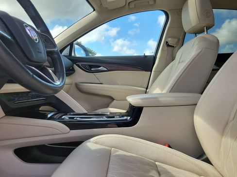 Used 2021 Buick Envision Avenir w/ Technology Package II image 24