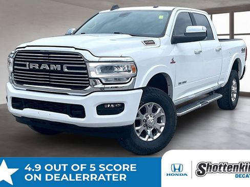 Used 2022 RAM 2500 Laramie AWD/4WD image 1