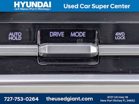 Used 2025 Hyundai Santa Fe Calligraphy image 36