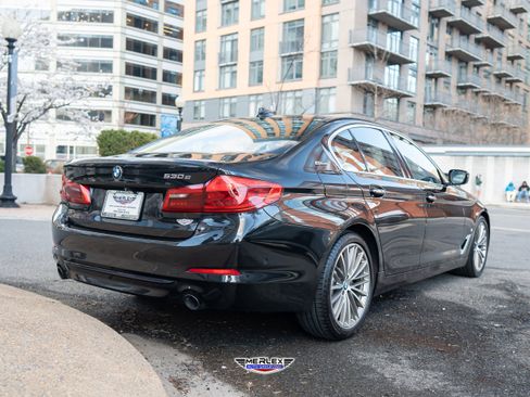 Used 2018 BMW 530e w/ Premium Package 2 RWD image 7