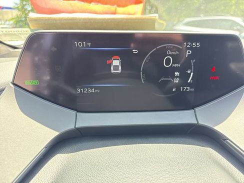 Used 2023 Toyota Prius XLE FWD image 15