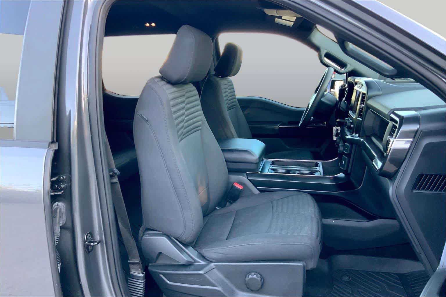 Used 2023 Ford F150 XL w/ STX Appearance Package RWD image 9