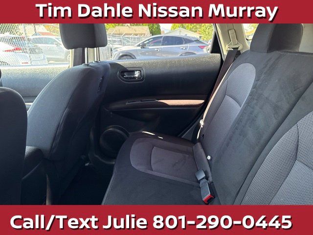 Used 2013 Nissan Rogue SV w/ Premium Pkg AWD/4WD image 23