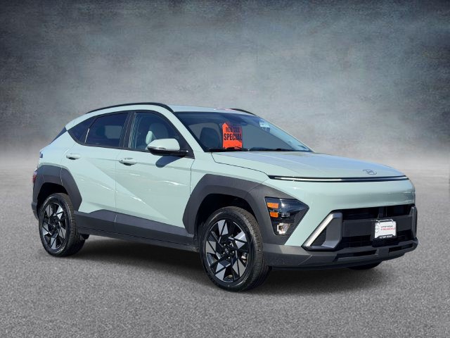 Used 2024 Hyundai Kona SEL AWD/4WD image 1