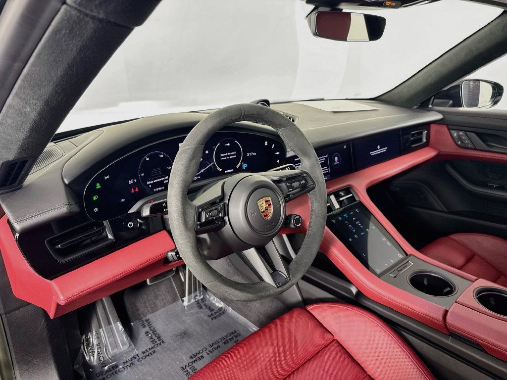 Certified 2023 Porsche Taycan GTS AWD/4WD image 4