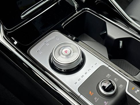 New 2026 Kia Sorento SX Prestige image 24