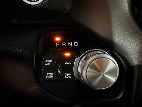 Used 2020 RAM 1500 Sport w/ Leather & Sound Group AWD/4WD image 35