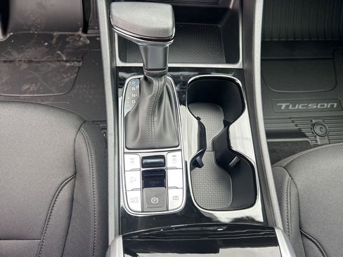 New 2026 Hyundai Tucson SE image 18