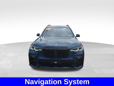 Used 2022 BMW X7 xDrive40i w/ M Sport Package AWD/4WD image 3