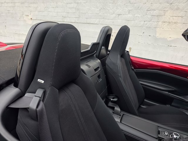 New 2026 MAZDA MX-5 Miata Club RWD image 12