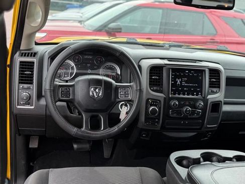 Used 2019 RAM 1500 Express w/ Wheel & Sound Group AWD/4WD image 13