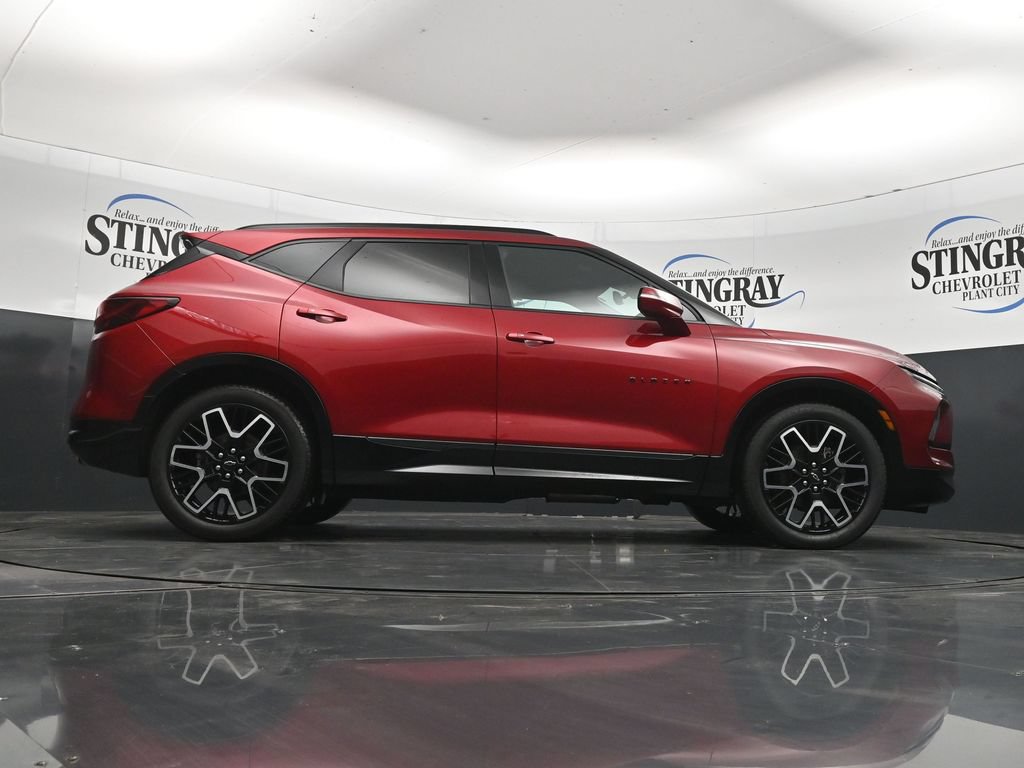 Used 2023 Chevrolet Blazer RS w/ Driver Confidence II Package AWD/4WD image 33