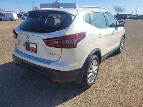 Certified 2020 Nissan Rogue Sport SV w/ Technology Package image 6