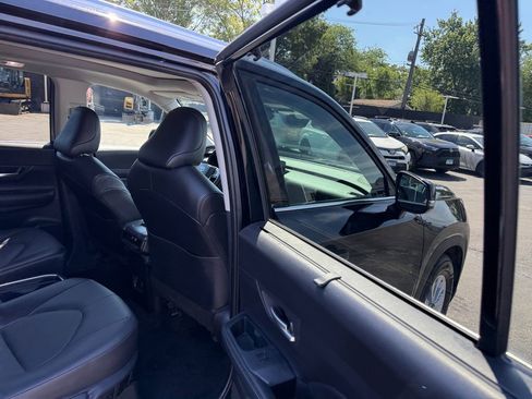 Certified 2025 Toyota Grand Highlander AWD image 21