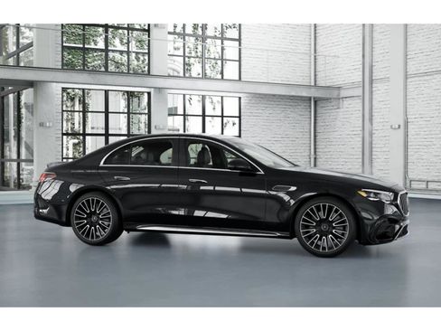New 2026 Mercedes-Benz E 53 AMG e 4MATIC Sedan image 13