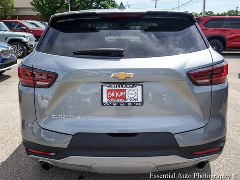 Used 2025 Chevrolet Blazer LT AWD/4WD image 7