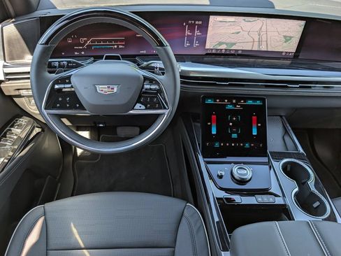 New 2026 Cadillac Escalade Sport w/ Touring Package AWD/4WD image 18