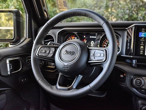 New 2026 Jeep Wrangler Unlimited Rubicon w/ Safety Group image 14