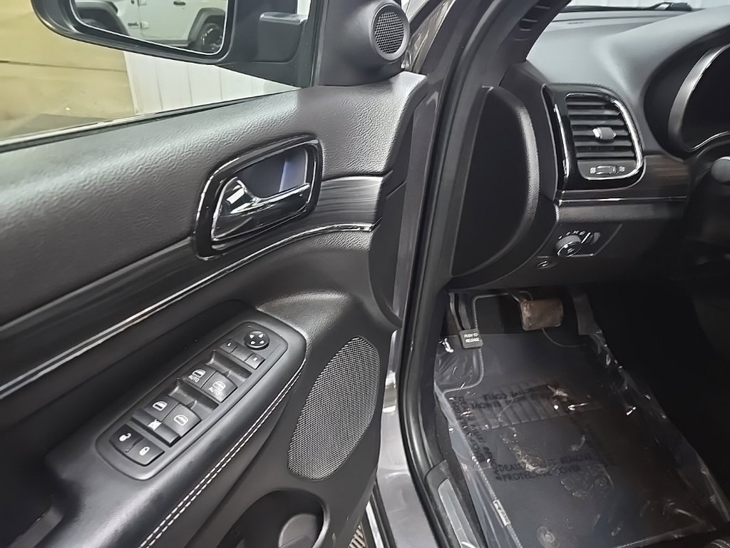 Used 2021 Jeep Grand Cherokee Limited w/ Quick Order Package 28K 80th AWD/4WD image 29