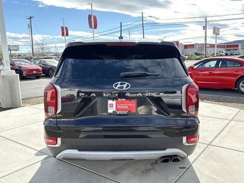 Used 2020 Hyundai Palisade SEL w/ Convenience Package image 4