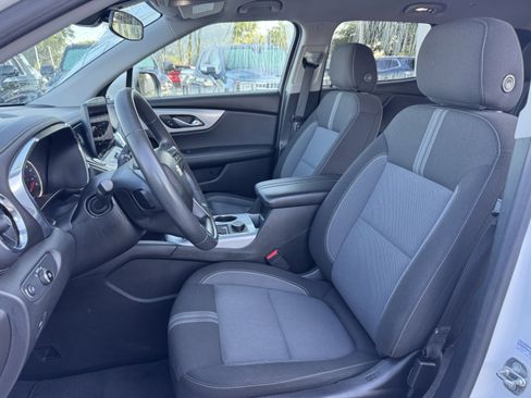 Used 2023 Chevrolet Blazer LT AWD/4WD image 27