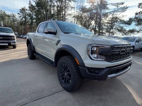 New 2025 Ford Ranger Raptor image 8