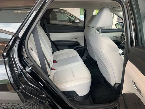 Certified 2025 Hyundai Tucson Blue w/ Tow & Go Package AWD/4WD image 18