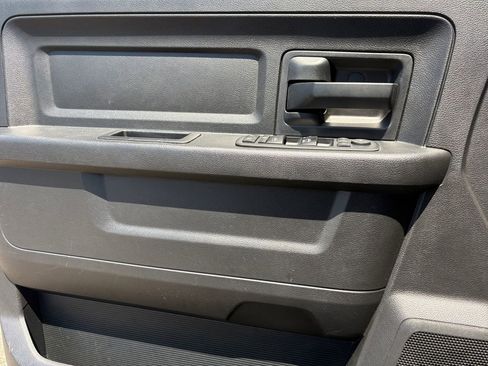 Used 2017 RAM 1500 Express image 11