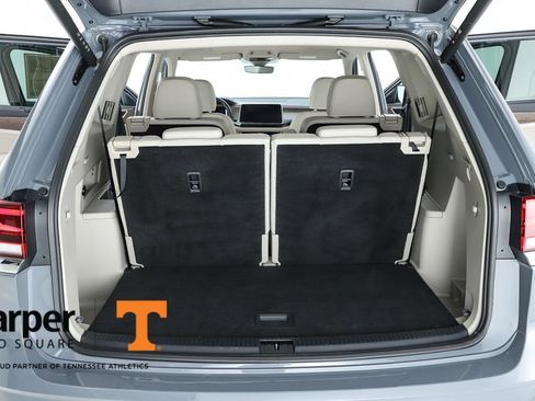 Used 2025 Volkswagen Atlas SEL Premium R-Line image 69