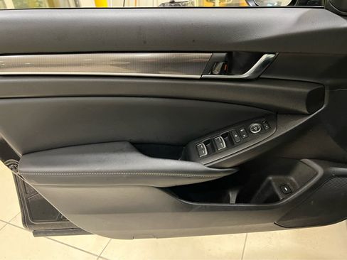 Certified 2022 Honda Accord Sport image 9