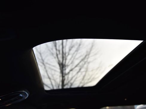 New 2025 Jeep Grand Cherokee L Altitude image 14