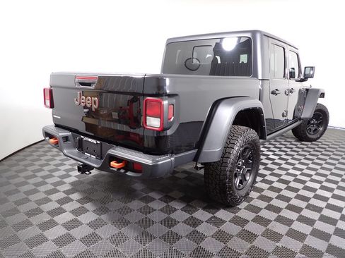 Used 2022 Jeep Gladiator Mojave w/ Cold Weather Group AWD/4WD image 15