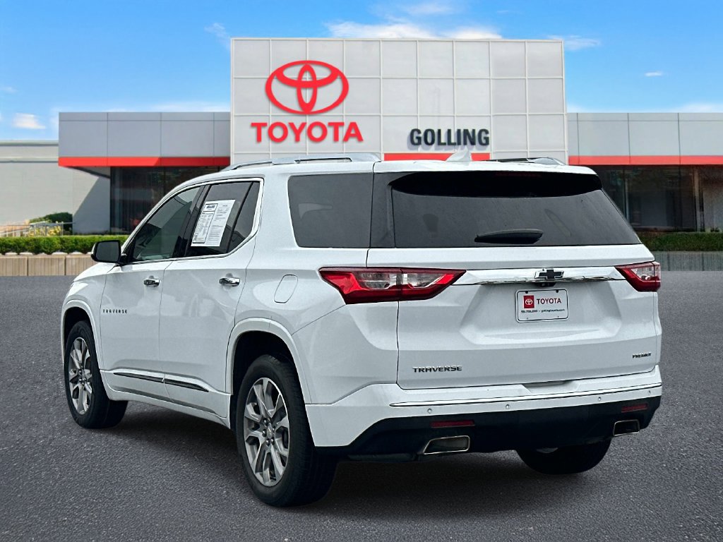 Used 2021 Chevrolet Traverse Premier FWD image 4