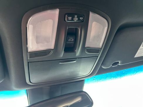 Used 2020 Hyundai Veloster 2.0 Premium image 27