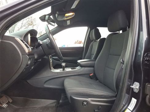 Used 2015 Jeep Grand Cherokee Laredo w/ Quick Order Package 23E image 11