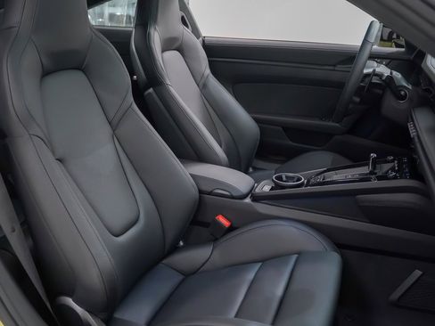 New 2026 Porsche 911 Carrera GTS image 17