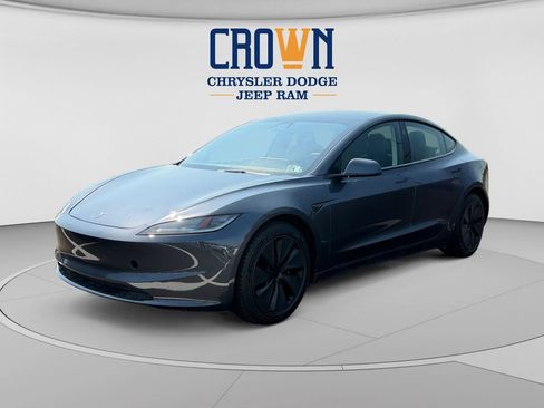 Used 2024 Tesla Model 3 Long Range AWD/4WD image 4