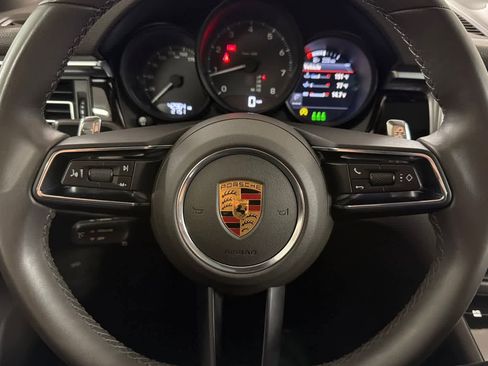 Used 2022 Porsche Macan AWD/4WD image 24